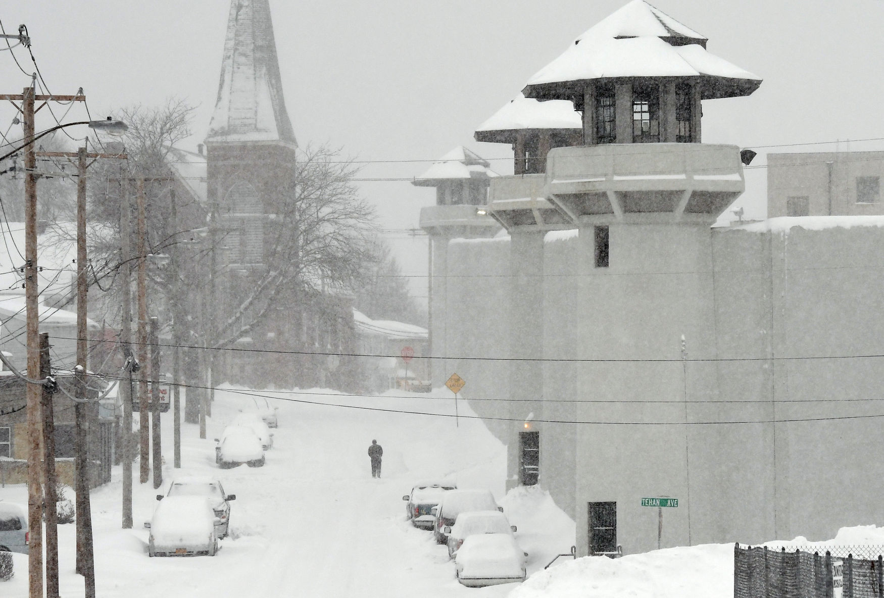Winter Storm 12.JPG